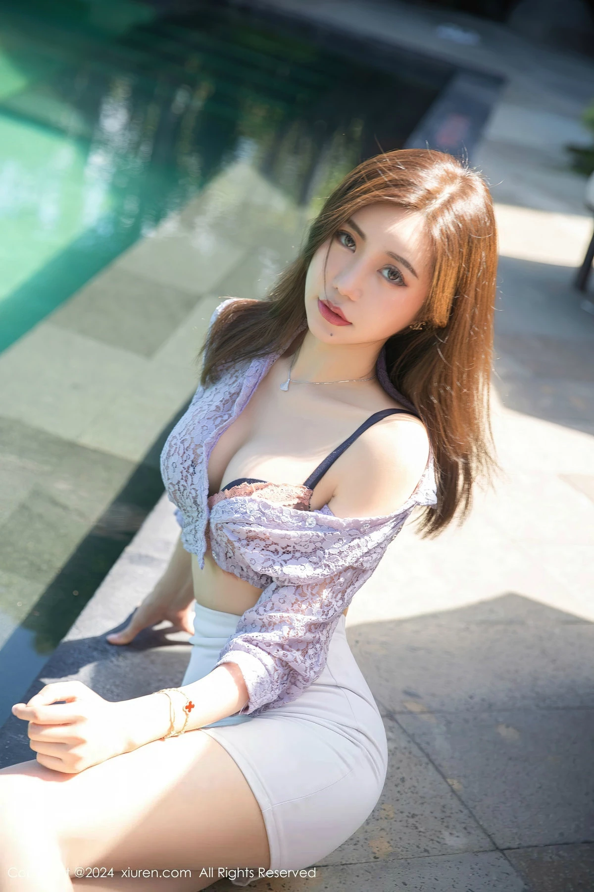 绮里嘉