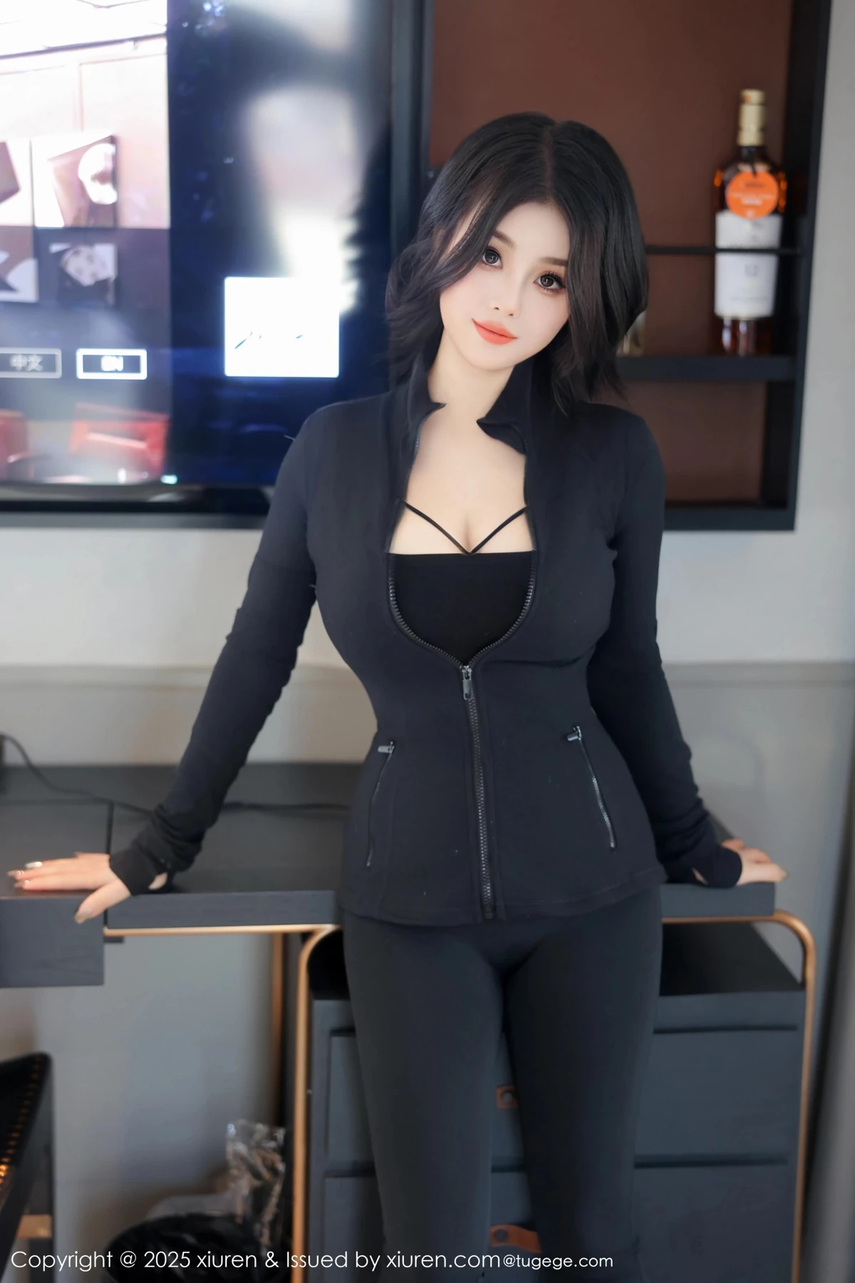 [秀人网] 2025.01.02 No.9694 M0nica#[80P]-5