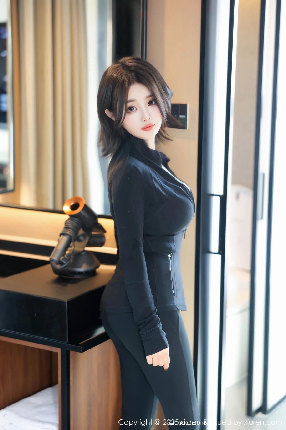 [秀人网] 2025.01.02 No.9694 M0nica#[80P]-4